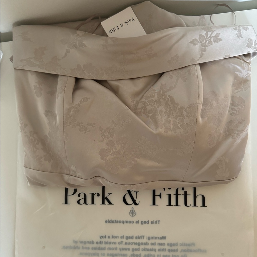 Park and Fifth Devon Dress - Picture 3 of 5